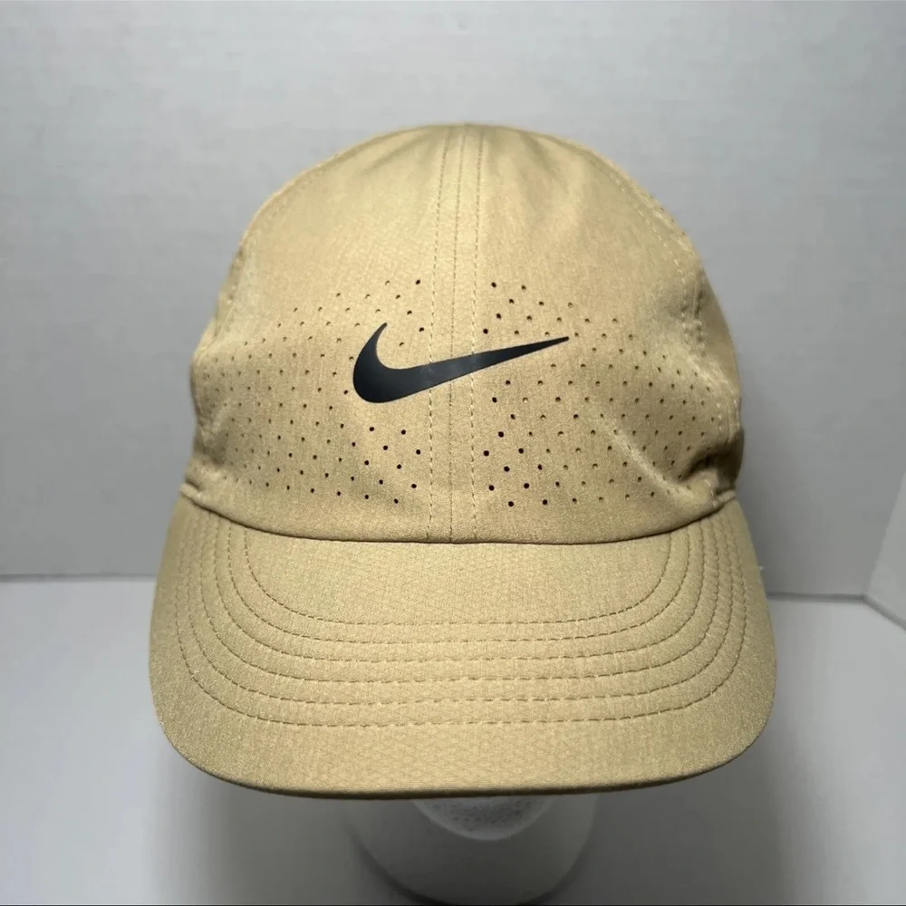 NIKE WOMEN’s AEROBILL TAILWIND CAP DriFit Wicking BEIGE Hat CQ9366 Unisex - Picture 6 of 8